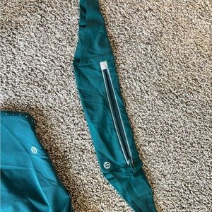 Lululemon Fast and Free running belt